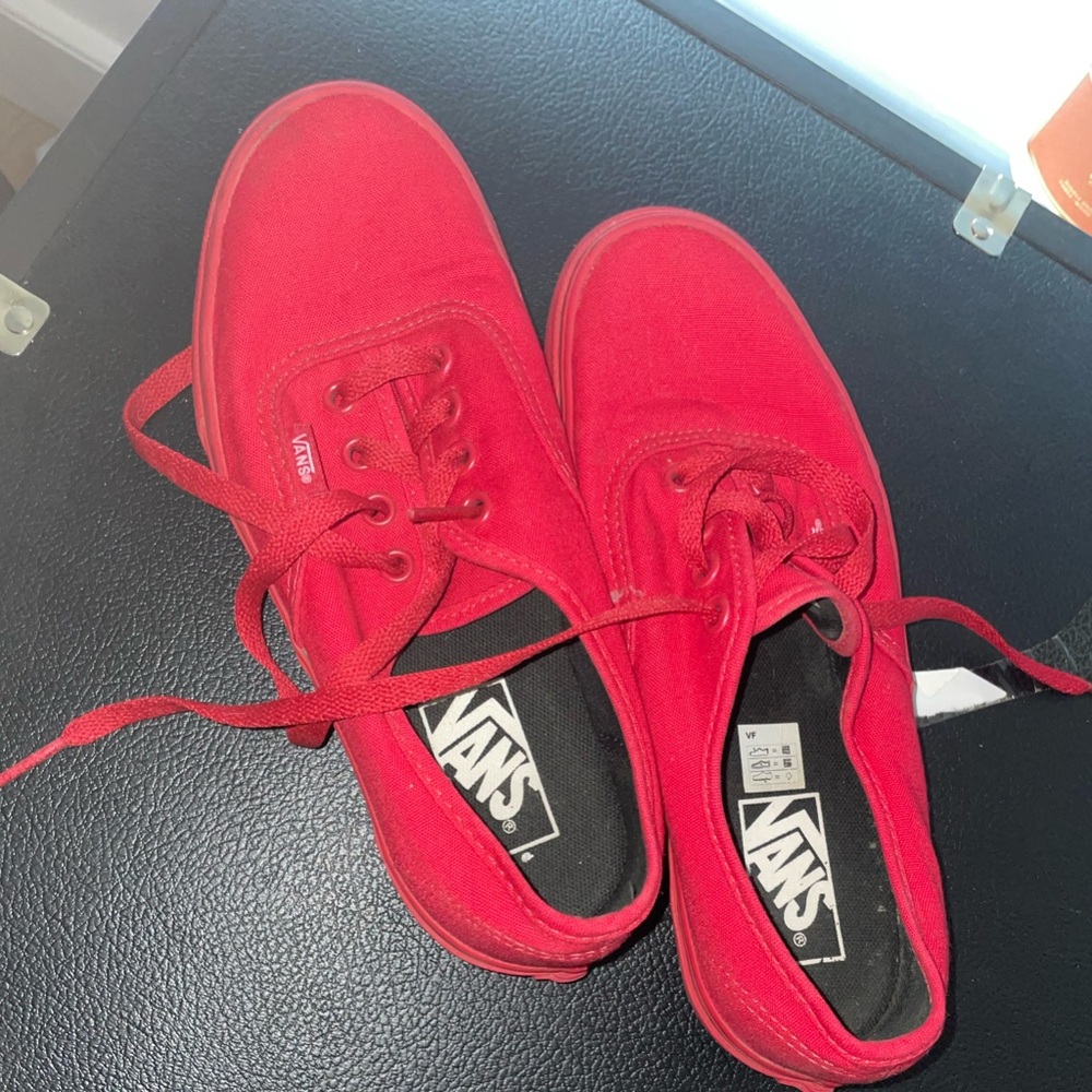 RED VANS